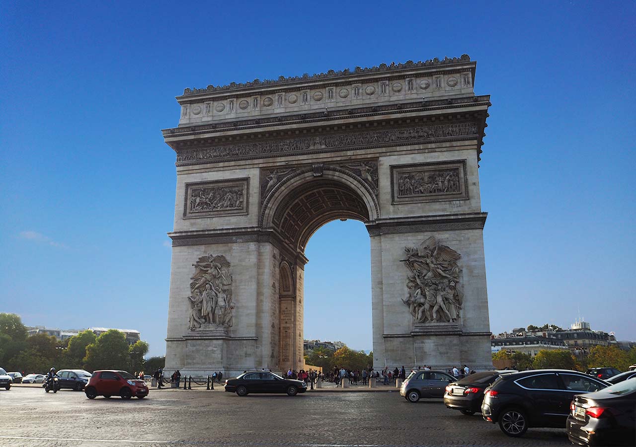 パリ観光　凱旋門