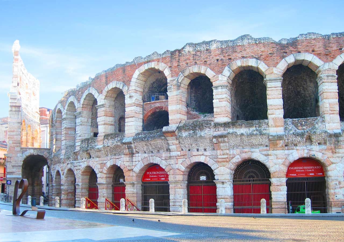 イタリア・ヴェローナ観光のモデルコースと日数!イタリア人が教えますNicolenaworld【ニコレナワールド】