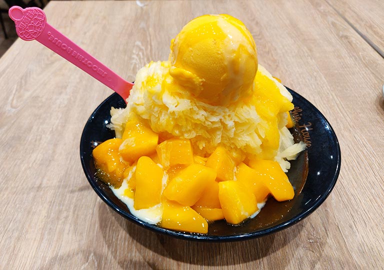 台北　思慕昔のマンゴーアイスクリーム