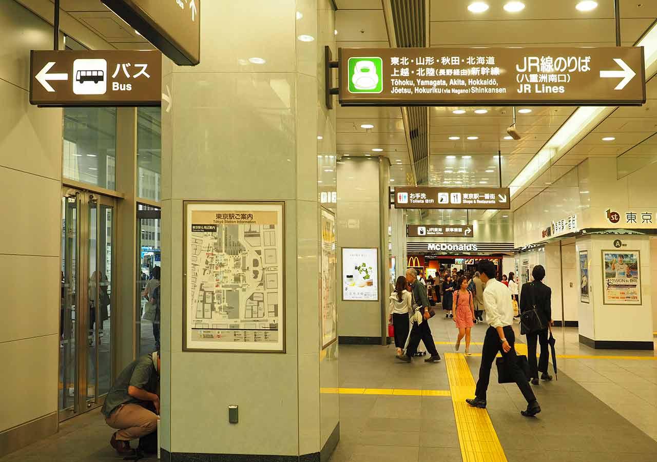 東京駅のエアポートバス東京・成田のバス乗り場