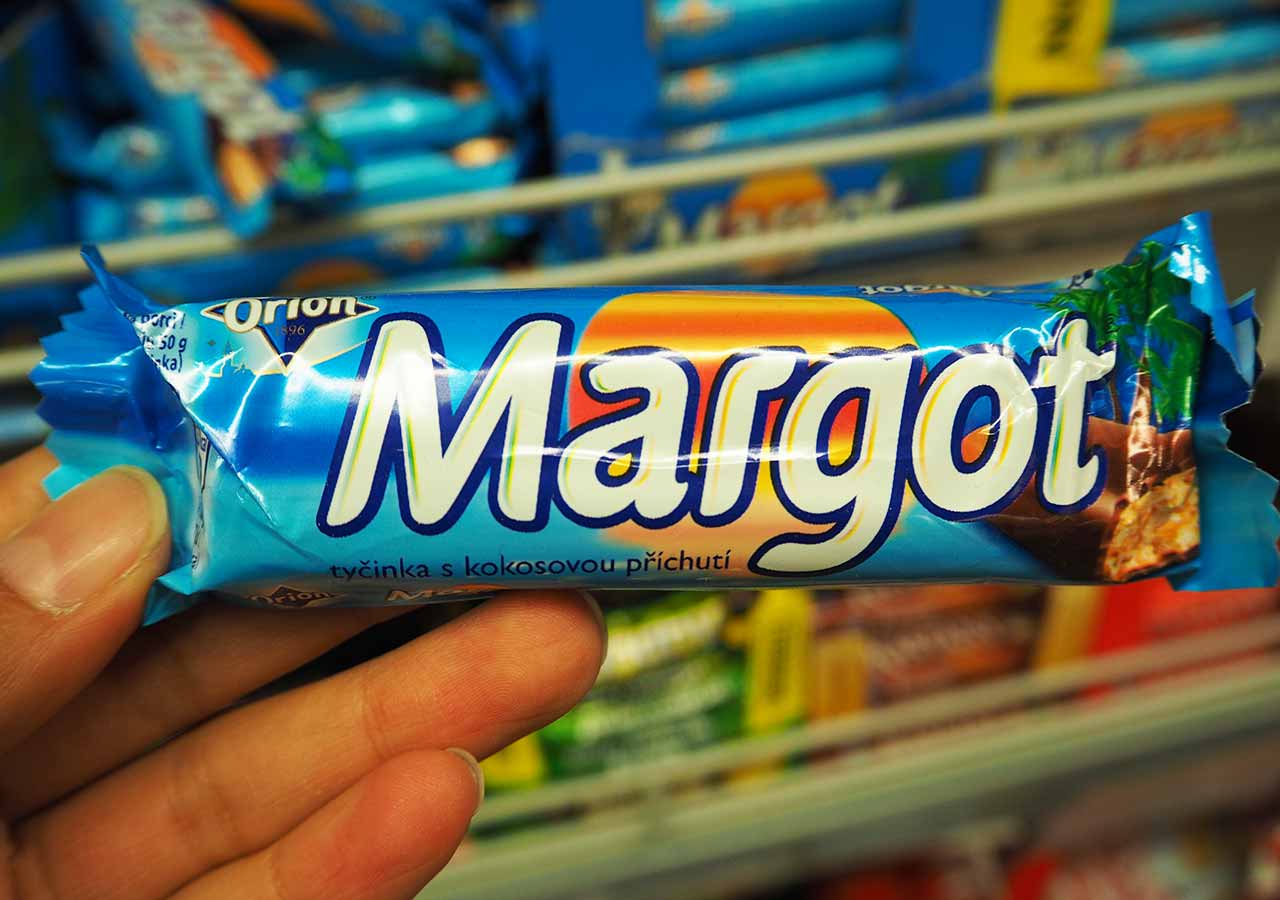 チェコ・プラハのお土産　スーパーのお菓子　マルゴット（Margot）