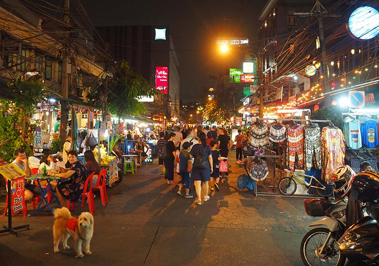 バンコク観光　カオサン通り周辺のグルメ　I Love Thai Food　メニュー