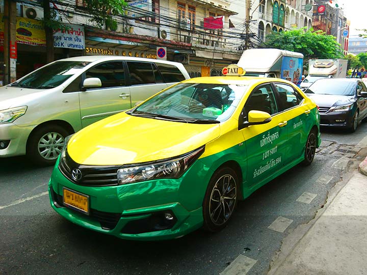 「バンコクのタクシー完全ガイド！料金、乗り方、ぼられないコツを知っておこう！」　トップ画像