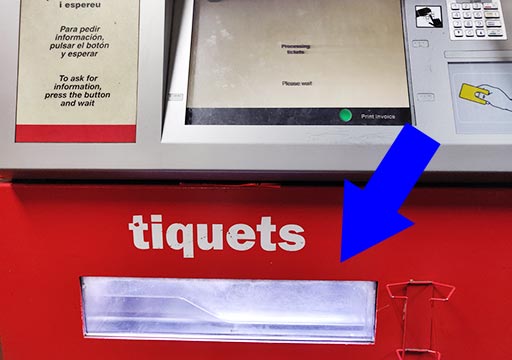 バルセロナ観光　地下鉄（メトロ）　チケットの買い方　自動券売機