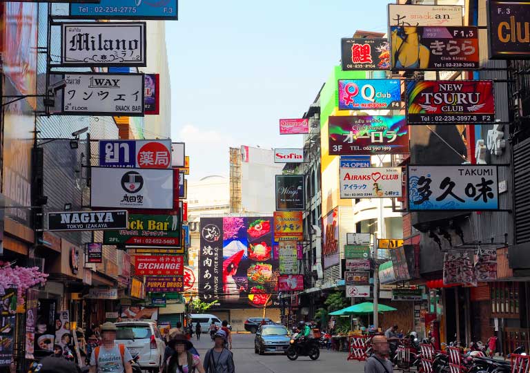 bangkok-thaniya-road バンコクのタニヤ通り(Thaniya road)