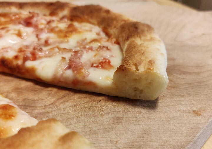 森山ナポリの冷凍ピザ　ベーコンチーズ