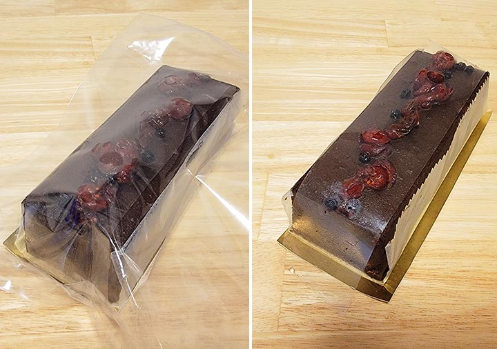 St.Palace(セントパレス)のヴィーガンチョコレートテリーヌ　袋に入ったケーキと袋から出した後