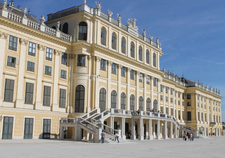 ウィーン観光　シェーンブルン宮殿(Schloss Schönbrunn)