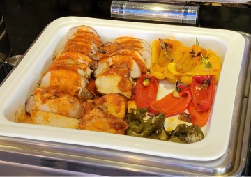 bangkok-hotel-clover-asoke-breakfast-hotmeal-2 ホテルクローバーアソークバンコク 朝食の温かい料理