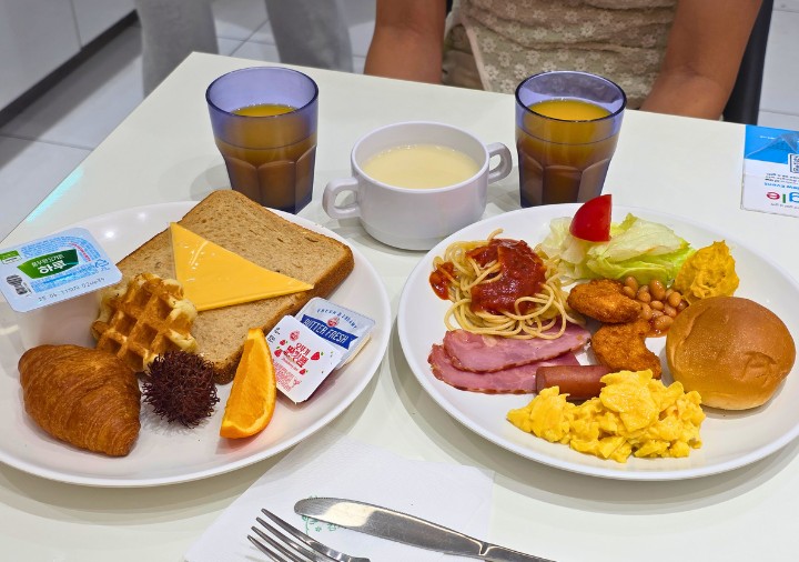 henn-na-hotel-seoul-myeongdong-breakfast-dishes 変なホテルソウル明洞 朝食ビュッフェの料理