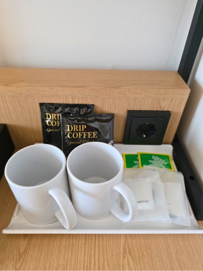 henn-na-hotel-seoul-myeongdong-room-coffee-tea 変なホテルソウル明洞 ツインルームのお茶・コーヒーセット