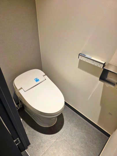 henn-na-hotel-seoul-myeongdong-room-toilet 変なホテルソウル明洞 ツインルームのトイレ