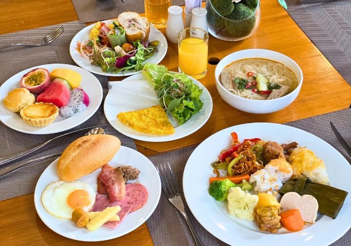 ハイアン リバーフロント ホテル ダナン　朝食ビュッフェの料理