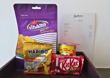 radisson-hotel-danang-room-snack ラディソン ホテル ダナン プレミアルームのスナック