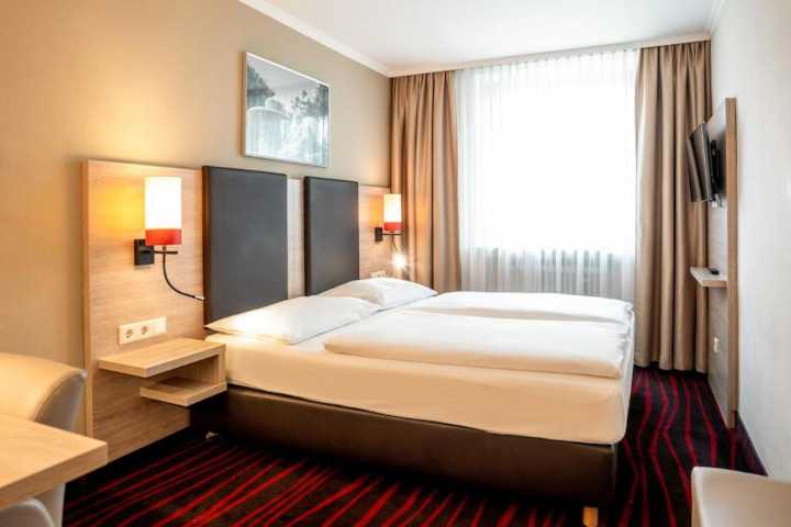 ミュンヘンのおすすめホテル　ホテル オイロペイシャー ホフ – アダルトオンリー（Hotel Europäischer Hof – Adults Only）